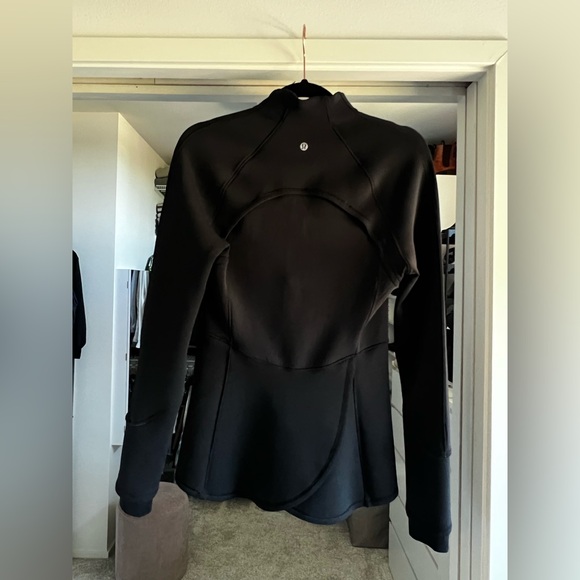 NWOT - Lululemon Weather Or Not 1/2 Zip in Black, Size 6 - Picture 6 of 7